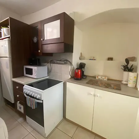 Joli 29m2 En Vieille 2 Mins De La Апартаменти