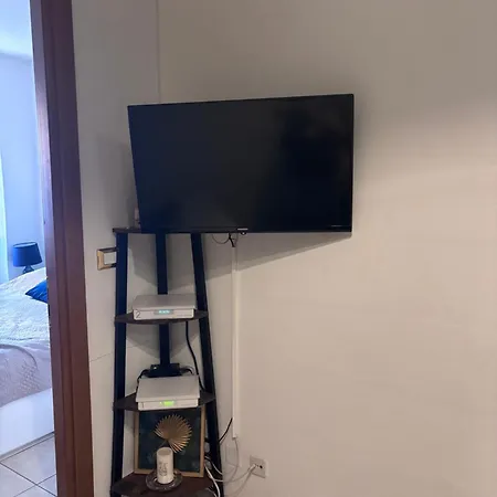 Joli 29m2 En Vieille 2 Mins De La マントン