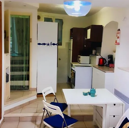 Joli 29m2 En Vieille 2 Mins De La Apartment